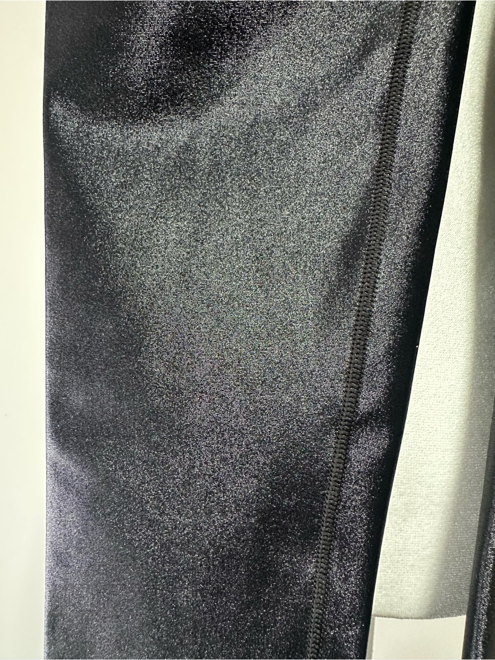 Noli Metallic Shine High Rise Cropped Leggings Black Small - Picture 4 of 11